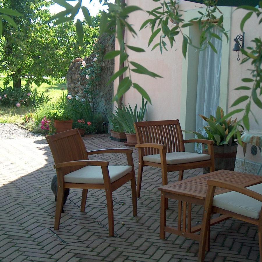 Una Casa Di Campagna Dossobuono Buitenkant foto