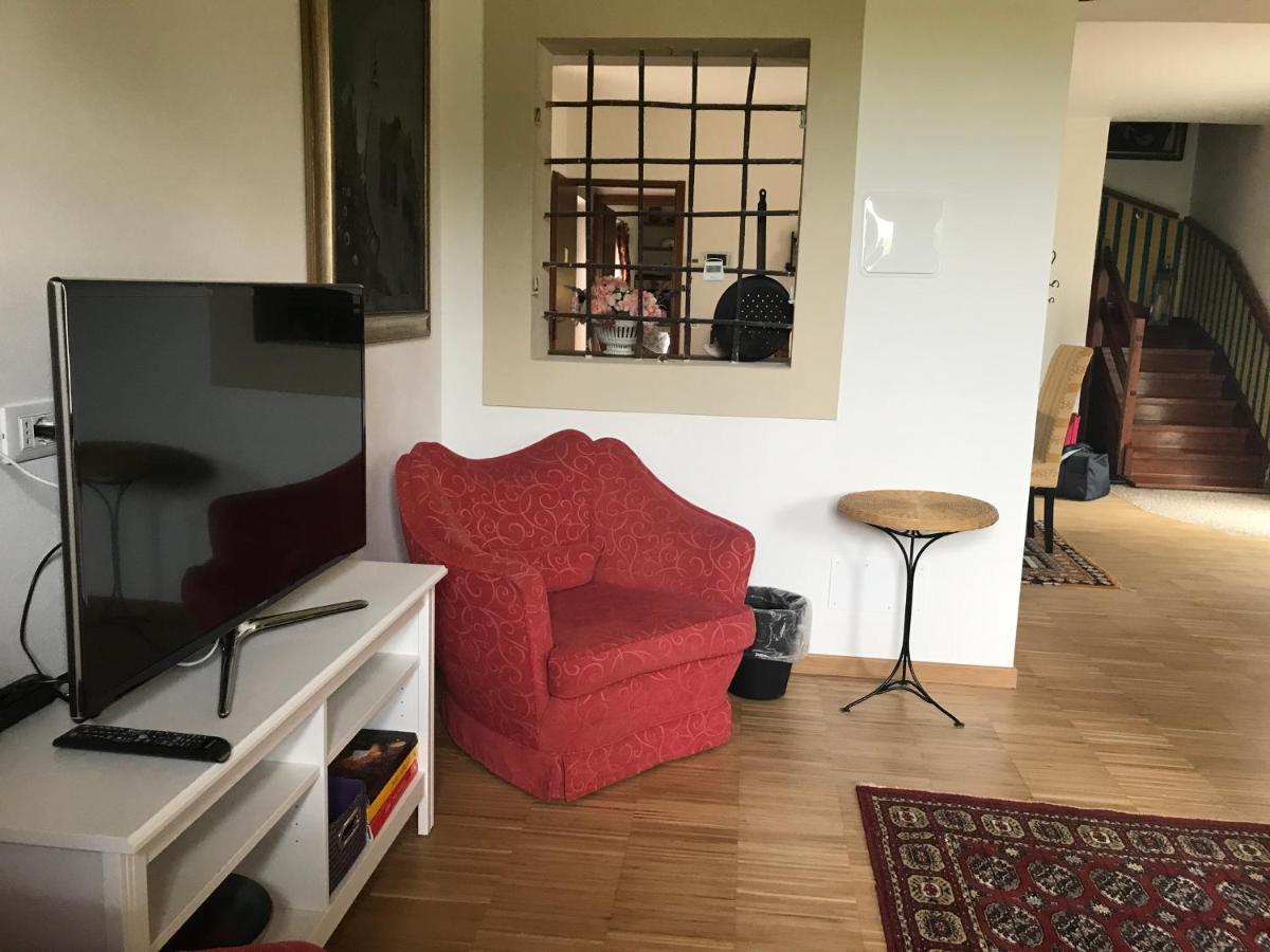 Una Casa Di Campagna Dossobuono Buitenkant foto